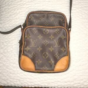 Louis Vuitton Monogram Crossbody Amazone